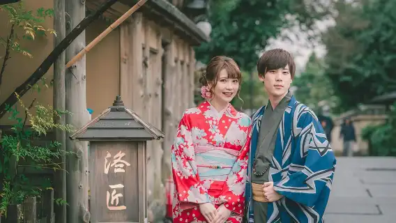 Kyoto: Tea Ceremony in 100-year-old Kyo-Machiya Townhouse