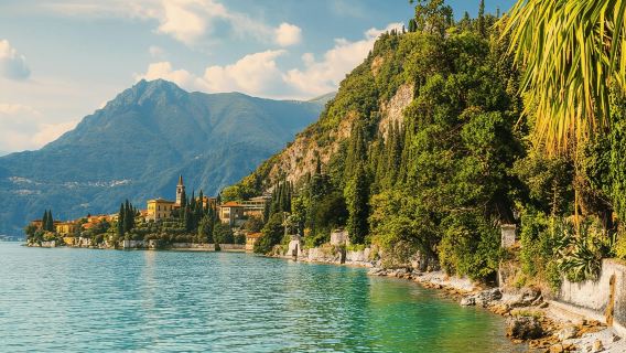 จากมิลาน: ล่องเรือวันเดียวที่วาเรนนาและทะเลสาบโคโม