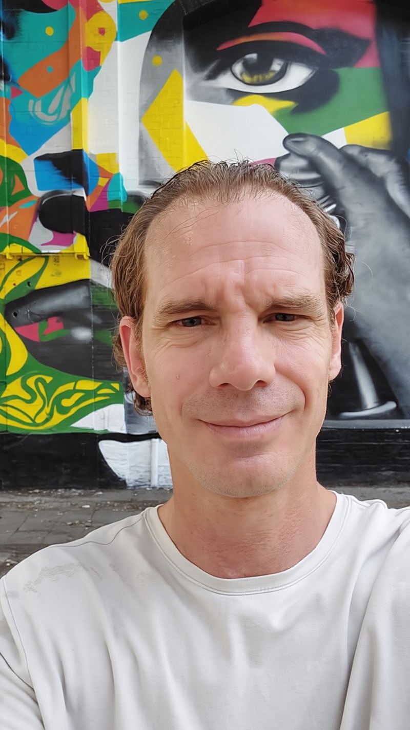 Berlin: Berlin Wall & East Side Gallery Walking Tour