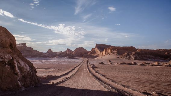 SAN PEDRO DE ATACAMA: MONDTAL BEI SONNENUNTERGANG