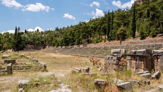 【希臘雅典神諭之旅】阿拉霍瓦小鎮+德爾菲博物館+德爾菲遺址