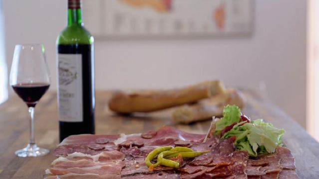 Secret Food Tour within the heart of Paris – Notre Dame