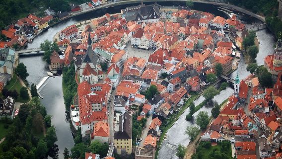 Czech Cesky Krumlov 1-day tour|Fairytale Cesky Krumlov|World Heritage|Prague round-trip