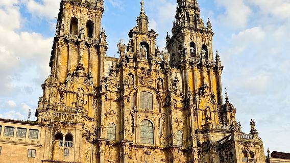 lawatan sehari ke Muzium Katedral Santiago de Compostela di Porto, Portugal