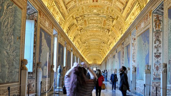 Skip the Line: Small Group Vatican & Sistine + Basilica Option