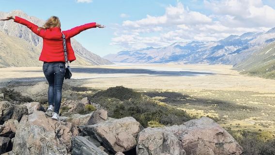 Christchurch Mount Cook + Lake Tekapo one-day tour | Lord of the Rings Filming Location | Depart from Queenstown