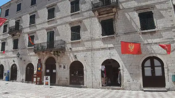 Full-Day Tour Bay of Kotor Perast Kotor and Budva small group from Dubrovnik