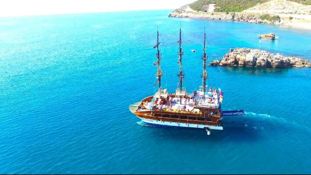 Alanya Catamaran Boat Cruise with BBQ Lunch, Unlimited Soft Beverage & More
