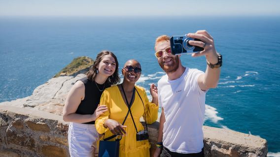 From Cape Town: Cape Point and Boulders Beach Full-Day Tour