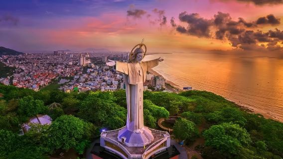 Tour 1 ngày Vũng Tàu Việt Nam: Tượng đài Chúa Kitô + Bãi Sau + Cổng Thiên Đường + Đón khách tận nơi từ TP.HCM