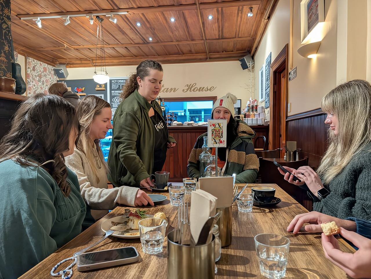 Da Queenstown a Dunedin, incluso il treno Taieri Gorge (solo andata)