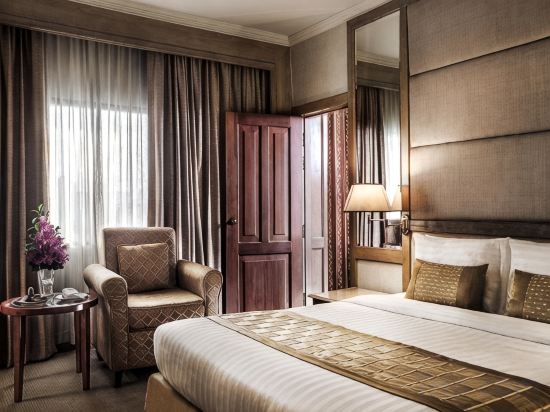 Arnoma Hotel Bangkok Room Type - One bedroom suite Club