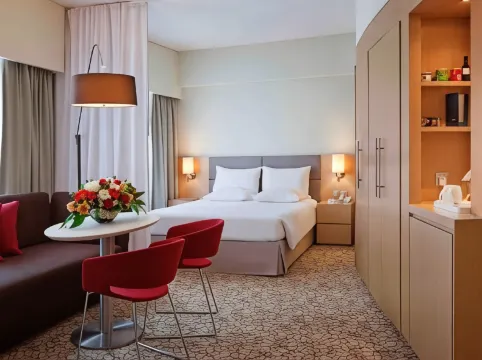 Novotel Suites Mall Avenue Dubai