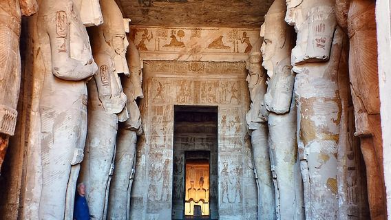 Da Luxor ad Abu Simbel - Tour privato dei monumenti nubiani di Abu Simbel