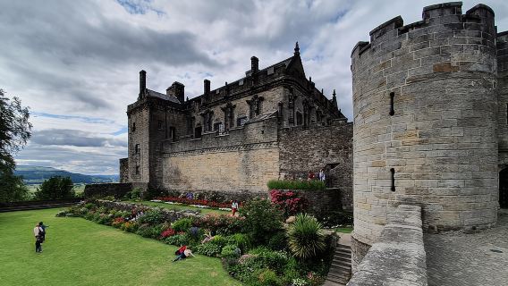 Stirling Castle, Kelpies und Loch Lomond von Edinburgh aus