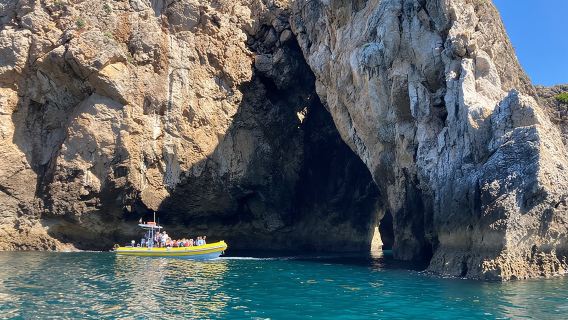 ทัวร์เรือ - Arrábida Coves