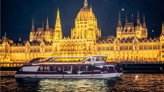 헝가리 부다페스트 도나우 강 실버라인 관광 유람선 체험 [약 60분 유람선 크루즈 + 오디오 가이드 포함]