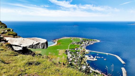 Ålesund Alnes Giske 100 % Highlights 6 Long stops 4.5H Excursion