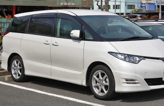 提比里斯機場抵達後專車接送至住宿及飯店