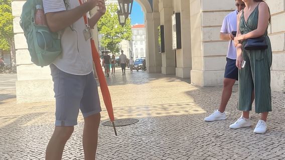 Lisbona: tour guidato a piedi dei punti salienti della città
