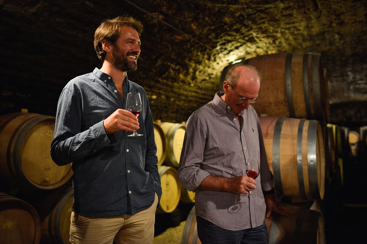 จาก: Dijon/Beaune: ทัวร์ชมไร่องุ่นในภูมิภาค Burgundy พร้อมอาหารกลางวัน