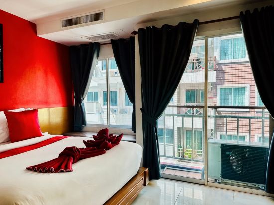 PJ Patong Resortel Room Type - Superior Double Room