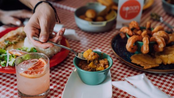 Nikmati Matahari Terbenam: Lawatan Makanan Berjalan Kaki San Juan Lama