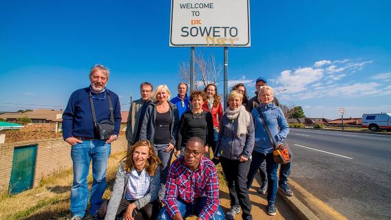 Excursión de día completo a Soweto, el Museo del Apartheid y almuerzo incluido