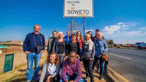 Tour di un giorno intero a Soweto, Museo dell'Apartheid e pranzo