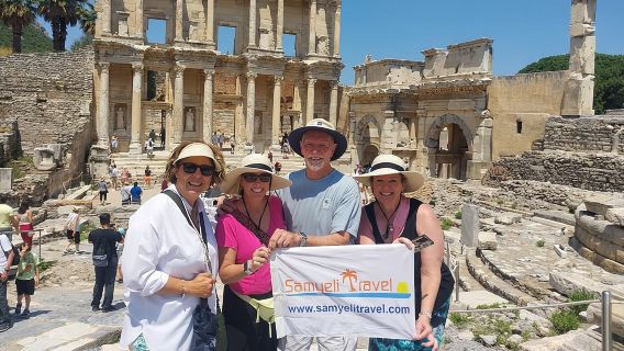 Tur Ephesus, Basilika Santo Yohanes, Pemandian Turki