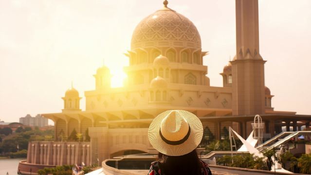 Private half-day Putrajaya tour