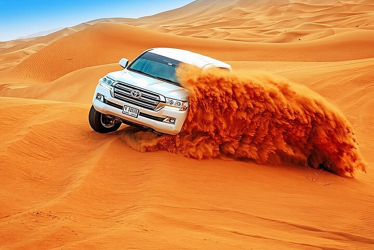 Doha: safari nel deserto, sandboarding, giro in cammello e mare interno