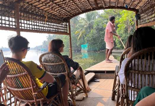 Cochin: Backwater Village Eco Boat Cruise with Lunch