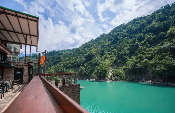 新北烏來｜山之川溫泉會館｜泡湯＆餐點