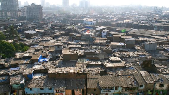 Tour đi bộ tham quan khu ổ chuột Dharavi với nhiều lựa chọn