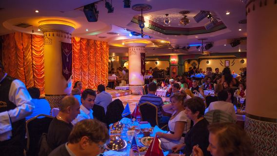 Istanbul: Tari Perut, Pertunjukan, & Makan Malam di Sultana's Ticket