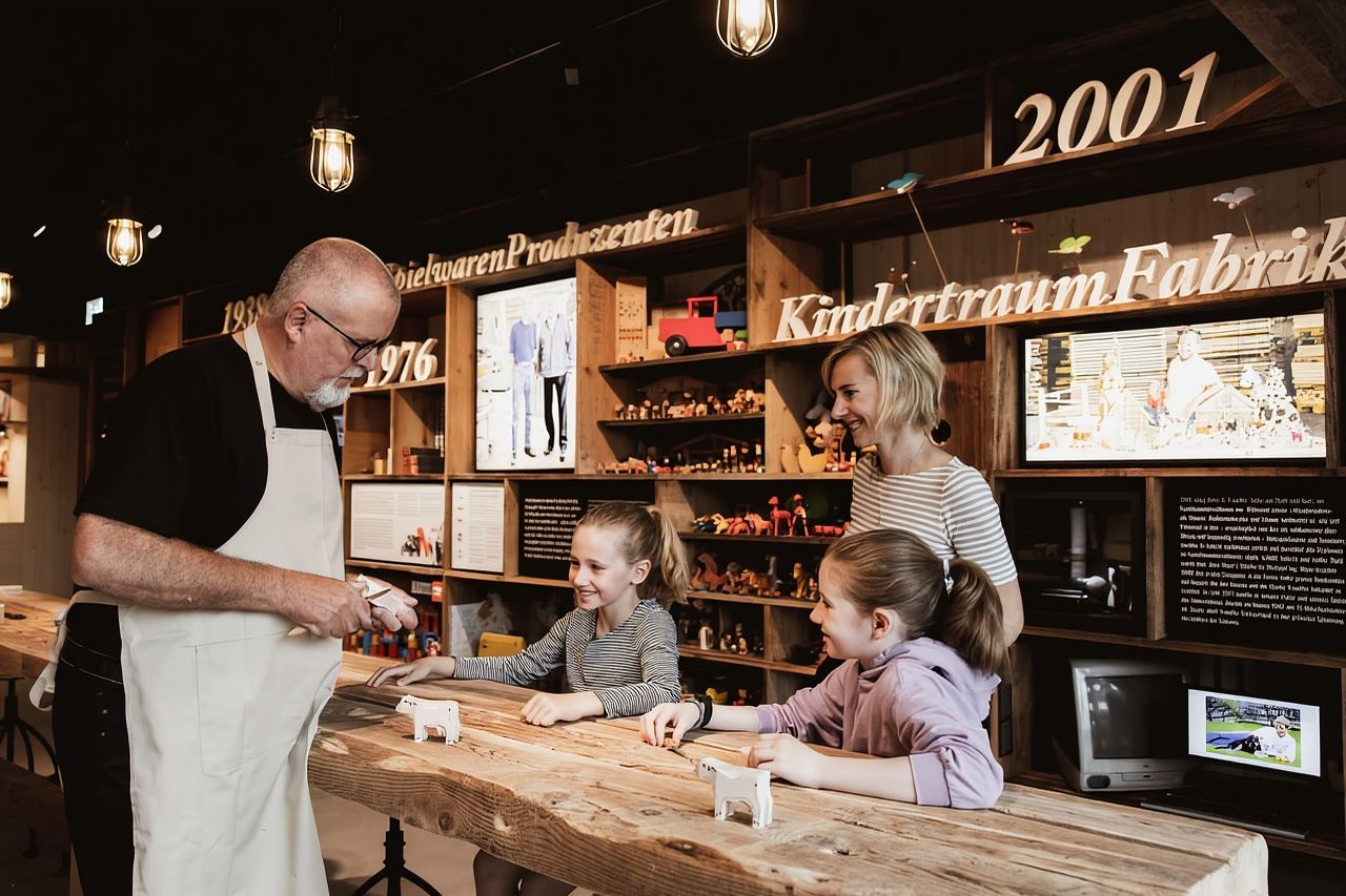 Hofstetten bei Brienz: Tiket Trauffer Erlebniswelt