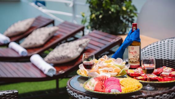 From Ninh Binh: Ha Long Bay 1-Day Trip Ending in Hanoi