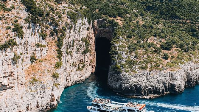 From Tirane/Durres/Golem: Daily Cruise in Sazan & Karaburun