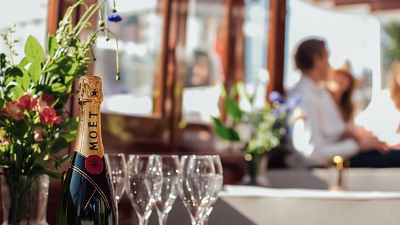 Ámsterdam: Crucero con cena gourmet con Moët & Chandon
