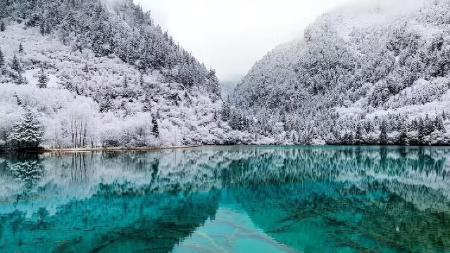 Sewaan peribadi Taman Negara Jiuzhaigou - [Stesen Huanglong Jiuzhai|Perkhidmatan Jemputan dari Stesen Songpan ke Taman Negara Jiuzhaigou - Perjalanan Selesa