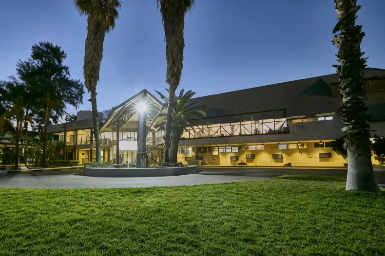 Cresta Thapama Hotel