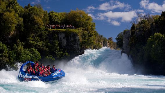 Hukafalls Jet Boat Ride in Taupo