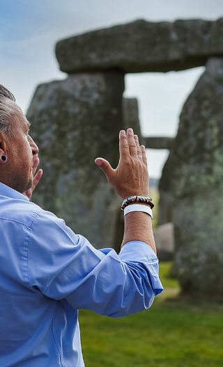 1-day tour to Stonehenge + Bath + Windsor | comfortable minibus | Stonehenge admission ticket included