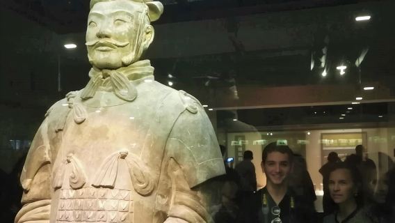 Tour tham quan nhóm nhỏ tham quan Chiến binh đất nung