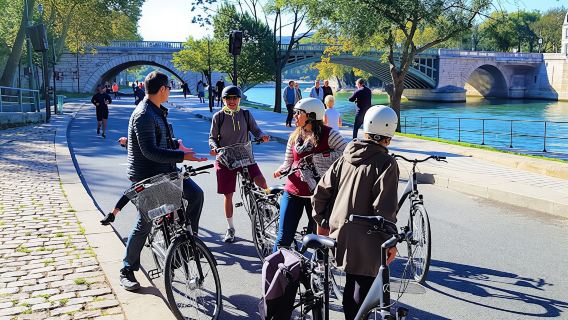 Bike tour of Paris' charming nooks and crannies