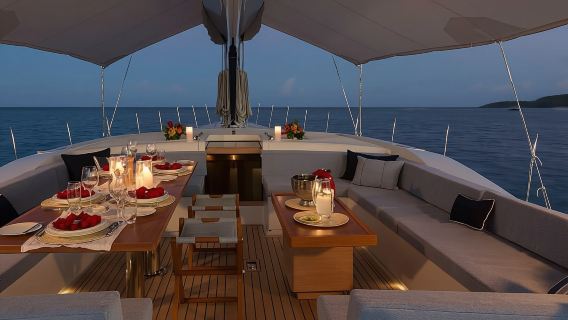 Dining Boat in Negombo