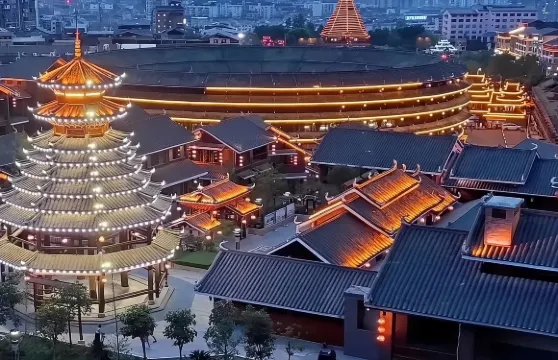 柳州+三江大侗寨景區+侗鄉鳥巢+侗天宮景區/多國語言導遊@