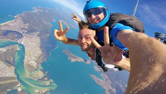 Parachuting in Hunter Valley, Newcastle, Sydney, Australia (regular pick-up and drop-off + photo and video included)