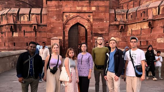 Agra: Skip-the-Line Taj Mahal & Agra Fort Private Tour